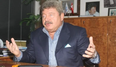 Eski bakan Mehmet Ali Yılmaz evinde ölü bulundu