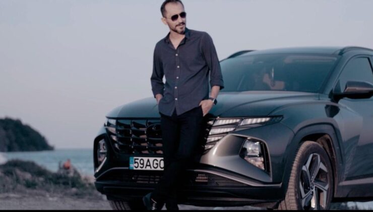 Ahmet Ergöz: Gönüllerin Radyocusu, Sesiyle de Mest Ediyor