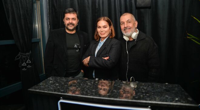 Nazan Şoray’dan  Ali Sayar’a “Benim Şarkılarım Nerede”   