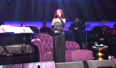 Renkli Yıldız