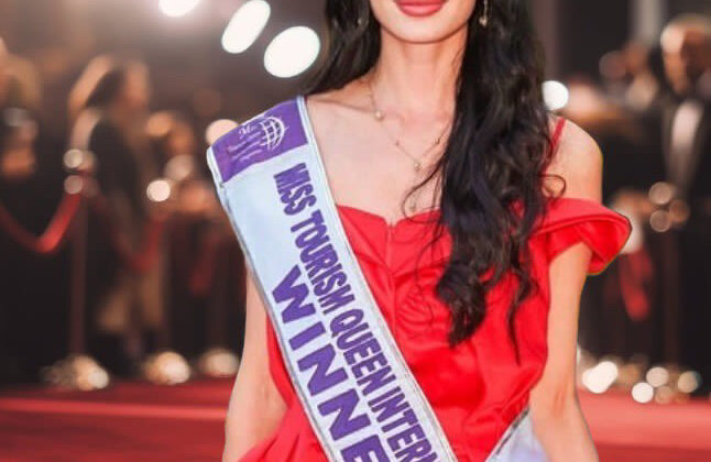 Olga Karat, Miss Eurasia Tacını 20 Yıl Sonra Yeni Kraliçeye Devretti