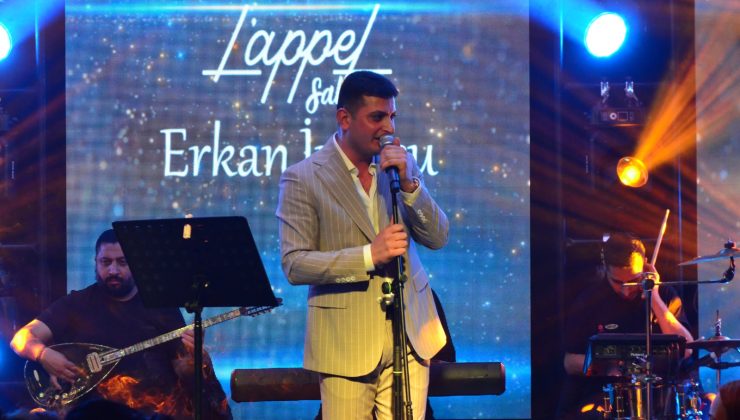 Erkan İncesu, Lapel Sahne’de Müzik Tutkusunu Taçlandırdı