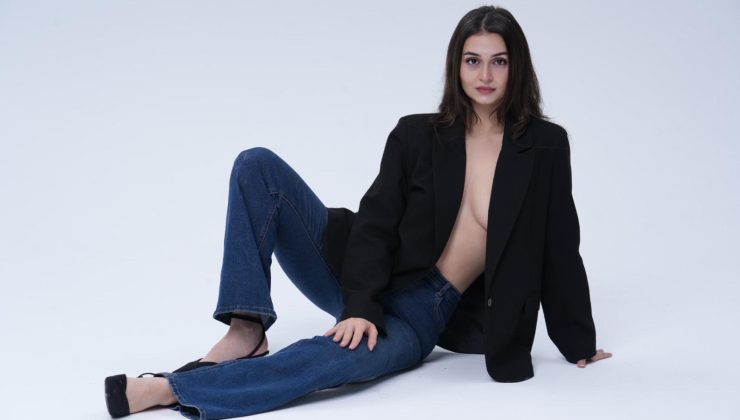 HANDE GÖKTEPE: “HAYALLERİMİN PEŞİNDEN GİDERKEN AŞK ZATEN YOLUNU BULUR”