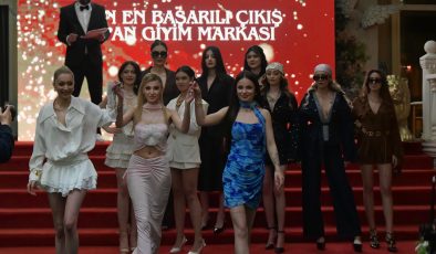 IDL FASHION, 2025 Defilesiyle Göz Kamaştırdı – “Yılın En Başarılı Çıkış Yapan Giyim Markası” Ödülü İDL’ye Gitti!