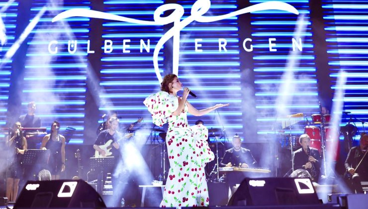 Kiraz Festivali’ne Roman Dansı, Kiraz Deseni ve Gülben Enerjisi Damga Vurdu!