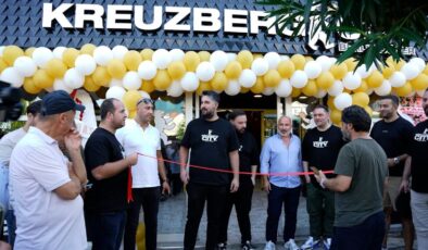 Gökay Taşdoğu, Taner Esirtgen ve Cartel Rapgurubundan tanıdığımız Erci E. birlikte bir ilke adım attılar.