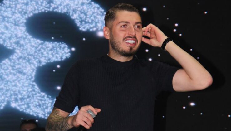 Isteyen istediğini söyleyebilir  Çok da büyük konuşmamak gerek  Allah bizi şaşırtmasın