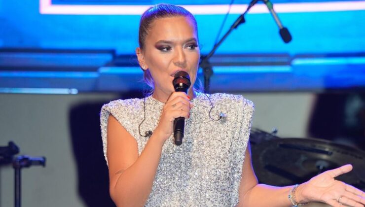 Demet Akalın’dan Denizli’de izdiham!