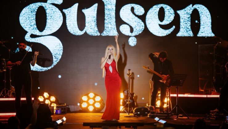 Pop müziğin sevilen ismi Gülşen, Kıbrıs’ta İskele bölgesinde bulunan Grand Sapphire Resort’te sahne aldı.