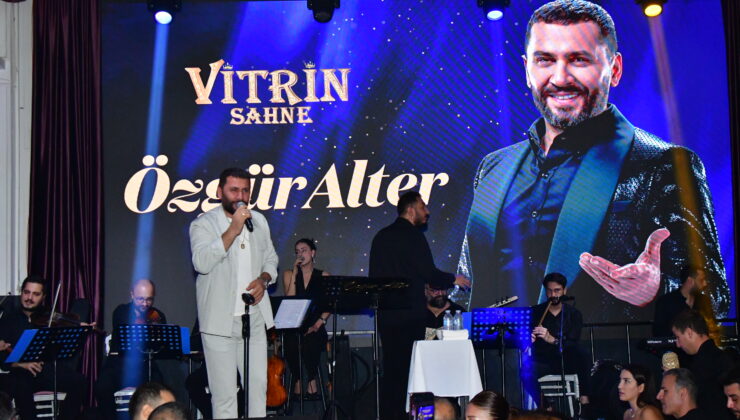 Bahçeşehir Gölet Vitrin Sahne’de Özgür Alter Rüzgarı!