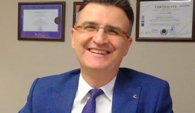 Prof. Dr. Bülent Demir ”Damarların Ötesinde: Hayata Dokunan Hekim”