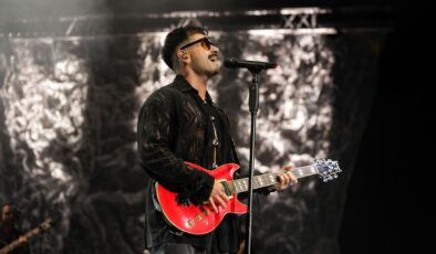 Gökhan Türkmen, Harbiye’de Sonbaharın Ekinoksunda Büyüledi