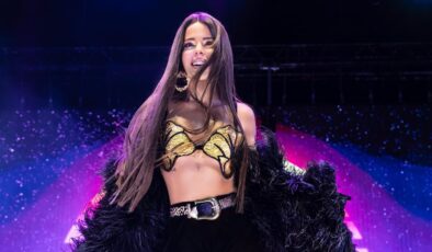 Simge’den Sezon Finalinde Sezen Aksu Sürprizi!