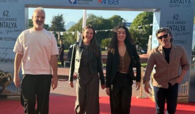 ALINA BOZ’UN YAZIP YÖNETTİĞİ “ADAKO” ALTIN PORTAKAL’DA BÜYÜK BEĞENİ TOPLADI