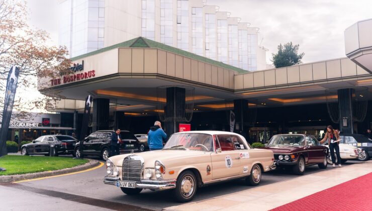 FIVA WORLD RALLY KLASİK OTOMOBİL KULÜBÜ CUMHURİYET RALLİSİ’nde DOSTLUK KAZANDI.