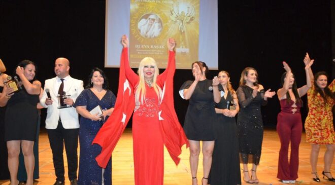 ‘International DJ Producer’ ödülüne layık görülen DJ Eva Başak’tan anlamlı ödül konuşması