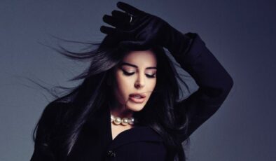 Simge’den Yılın Albümü: “Anlatasım Var”