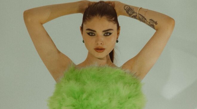 Podyumların Yeni Yüzü Karina ile dobra dobra