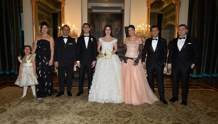 ÇIRAĞAN SARAYI’NDA YILDIZLAR GEÇİDİ