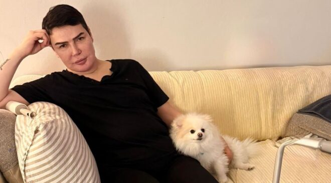 UĞUR BELENK’TEN SEVENLERİNE ÜZÜCÜ HABER… SAHNELERİNE DOKTORUNDAN YASAK GELDİ!