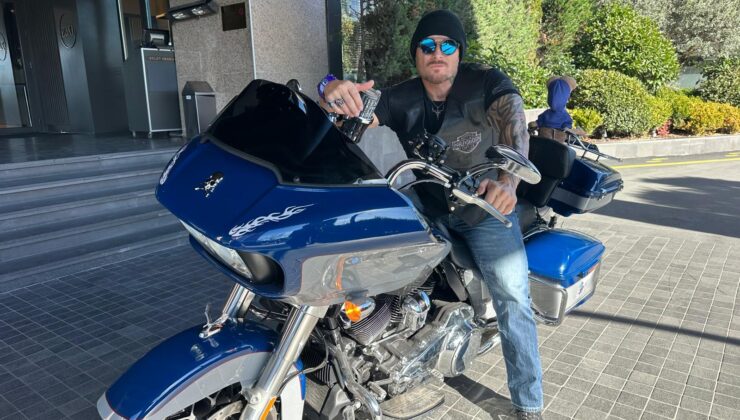 Hollywood yıldızı motorla Türkiye turunda