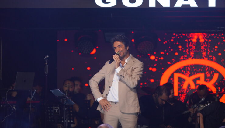 MAHSUN KIRMIZIGÜL GÜNAY’DA GECENİN YILDIZI OLDU