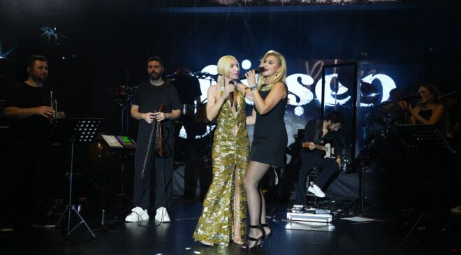 Gülşen’den şarkı sözü aldı..