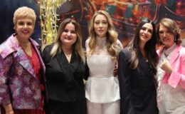 Serap Mercimek Standında Ünlü İsimleri Misafir etti. .