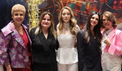 Serap Mercimek Standında Ünlü İsimleri Misafir etti. .