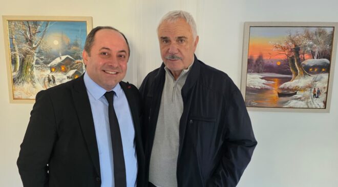 BİR TOPLUM EKRANDA NE GÖRÜYORSA, SOKAKTA ONU YAŞAR