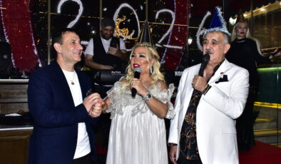 Boğaz’ın İncisi Yakomoz Restaurant’ta Unutulmaz Yılbaşı Gecesi