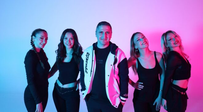 ARTIK KİMSE AŞKIN KÖLESİ DEĞİL!