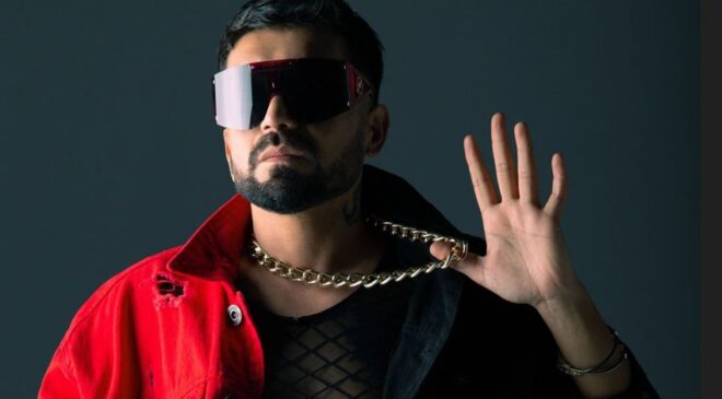 DOĞU’NUN YILDIZLARI MEDYA GECESİ’NDE SAHNE OĞUZ SARAL’IN