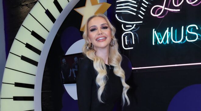 Podyumun Yıldızları 50Fifty’de