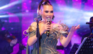 DENİZ SEKİ yeni yılda ANKARA’da sahnedeydi