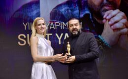 SUAT YANÇ “YILIN EN İYİ YAPIMCISI” ÖDÜLÜNÜ ALDI