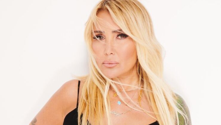 Yonca Evcimik “90’lar Ekspresi” için kampa girdi