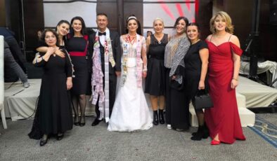 Cemiyet, Sanat ve Siyaset Dünyası Bu Düğünde Buluştu! Selahattin Alpay’dan Sürpriz Sahne