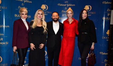 Mehmet Yıldırım ve Dostları İftarda Buluştu