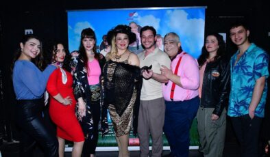 DERYA ŞEN İLE ŞEN KIZLAR DOLU DİZGİN YOLA DEVAM