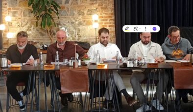 Efsane Geri Dönüyor: “Dondurmam Gaymak:  OKUMA PROVASI BEYKOZ KUNDURA FABRİKASI’NDA YAPILDI