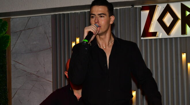 Zorba Taverna’da Sirtaki Coşkusu! George Klontzas İstanbul’u Salladı