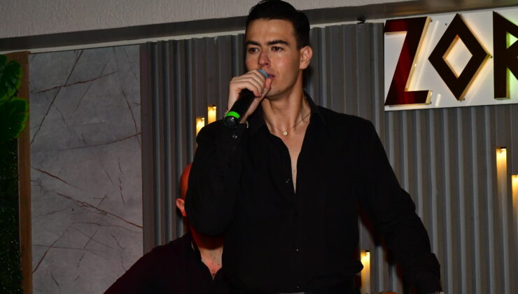 Zorba Taverna’da Sirtaki Coşkusu! George Klontzas İstanbul’u Salladı