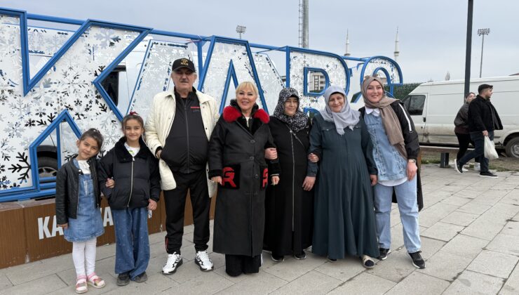 Safiye Soyman ve Faik Öztürk’e Kars’ta Yoğun İlgi