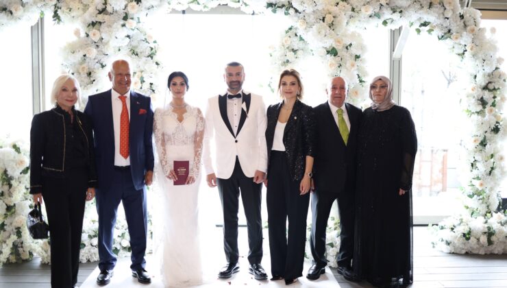 20 Yıllık Aşk Hikâyesinde Mutlu Son