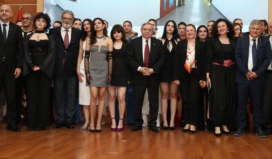 Mezuniyet Defilesi Büyüledi…