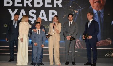 Boğaz’da İlham Veren Bir Gece   “Berber Yaşar” Okuyucuyla Buluştu