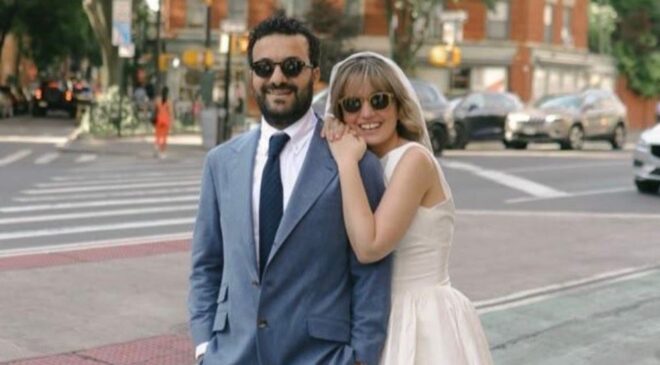 Ünlü komedyen Hasan Can Kaya, uzun süredir aşk yaşadığı sevgilisi Duygu Karabaş ile Amerika’da evlendi