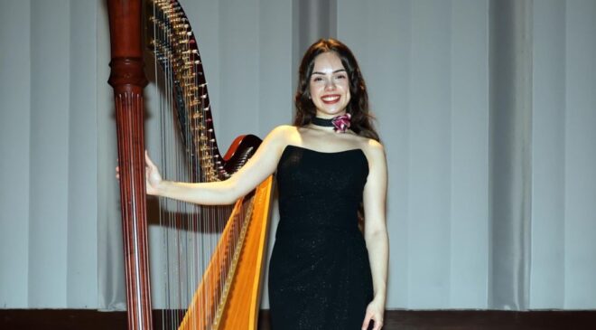 Zeynep Duru Güleç, bu kez Ahmed Adnan Saygun Sanat Merkezi’nde müzikseverlerin karşısına çıktı.