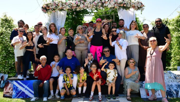 TUĞBA ÖZAY’DAN GELENEKSEL BULUŞMA: “TUBİSTLER” DOĞADA BİR ARAYA GELDİ